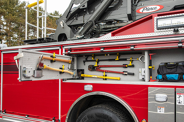 Aerial Ladder Fire Truck Compartmentation Equipment Storage